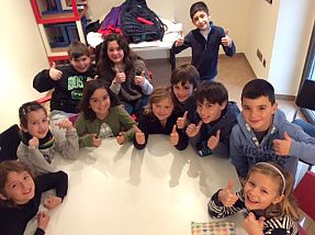 Exàmens d'anglès per nens i nenes a Yes! idiomes, L'Escala